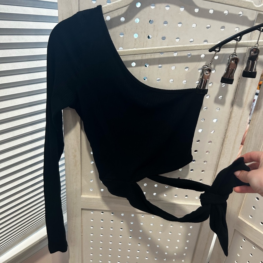 Garage One-Shoulder Black Ribbed Long Sleeve Top XS